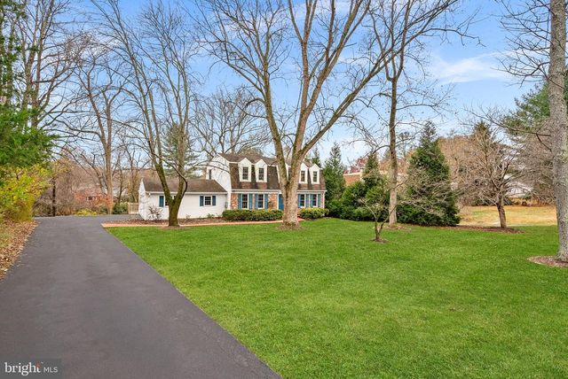 10207 OXFORDSHIRE RD, Great Falls, VA 22066