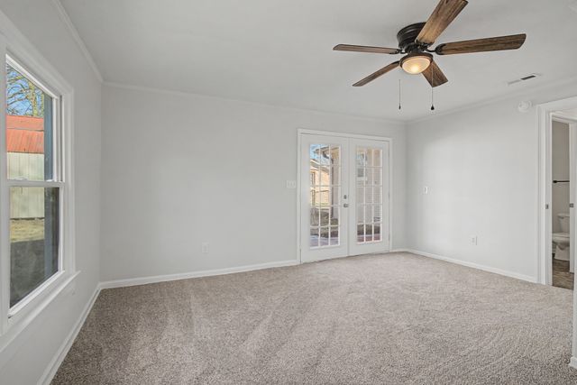 110 Green Meadow Dr, Gallatin, TN 37066