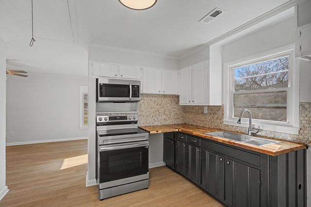 110 Green Meadow Dr, Gallatin, TN 37066