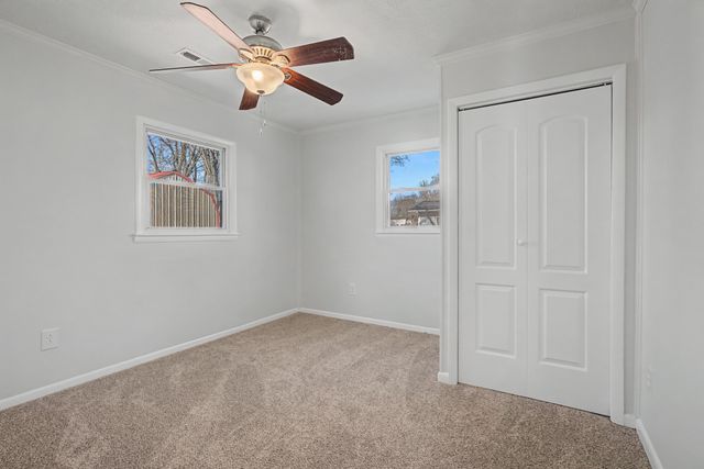 110 Green Meadow Dr, Gallatin, TN 37066