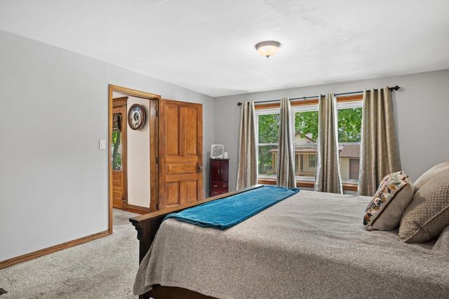 1120 11th AVENUE, Union Grove, WI 53182