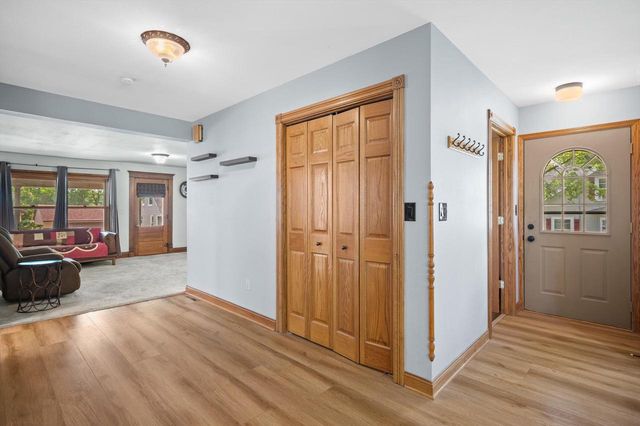 1120 11th AVENUE, Union Grove, WI 53182