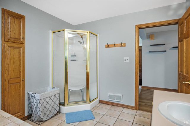 1120 11th AVENUE, Union Grove, WI 53182