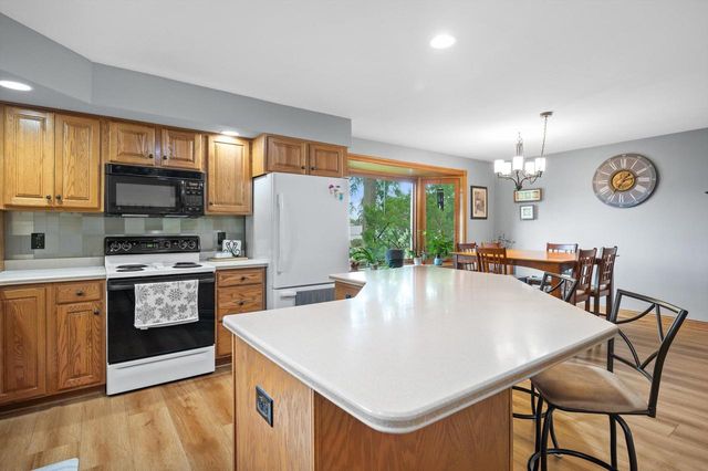 1120 11th AVENUE, Union Grove, WI 53182