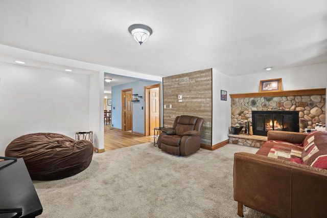 1120 11th AVENUE, Union Grove, WI 53182