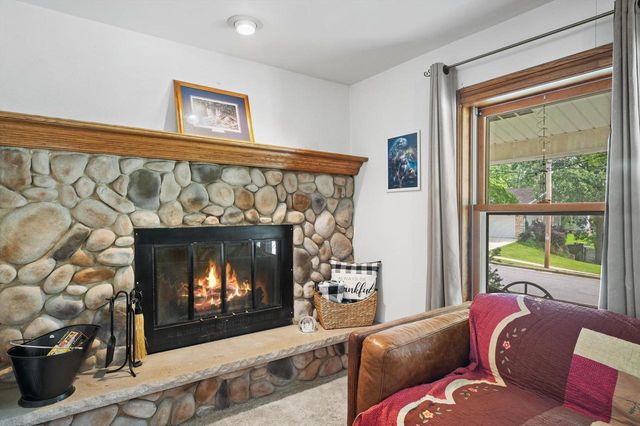 1120 11th AVENUE, Union Grove, WI 53182