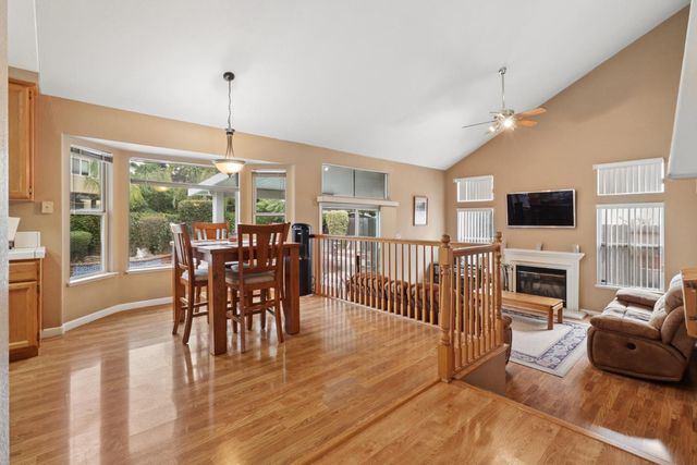 8824 Metalmark Ct, Elk Grove, CA 95624