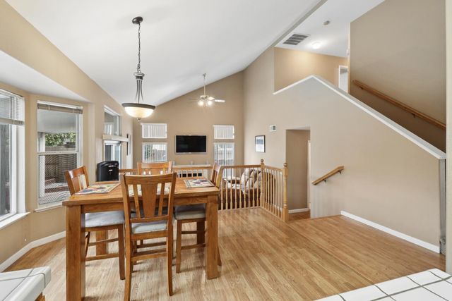 8824 Metalmark Ct, Elk Grove, CA 95624