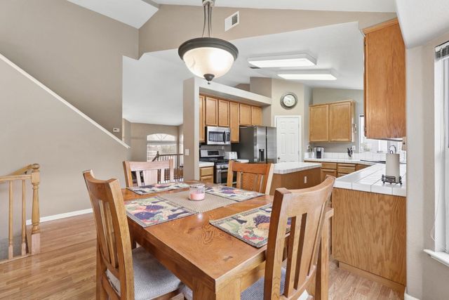 8824 Metalmark Ct, Elk Grove, CA 95624