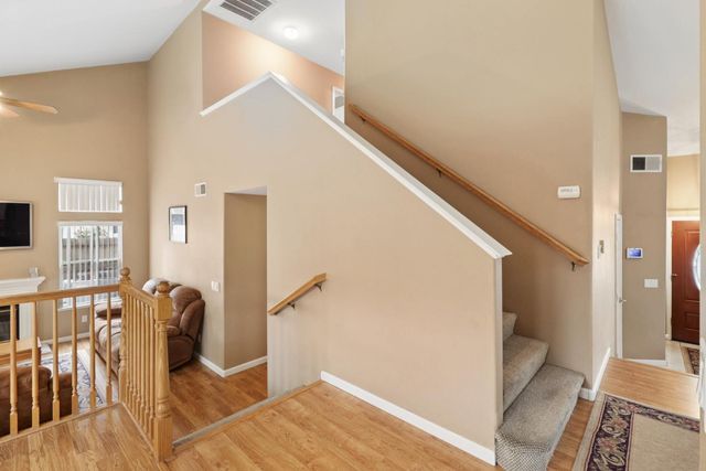 8824 Metalmark Ct, Elk Grove, CA 95624