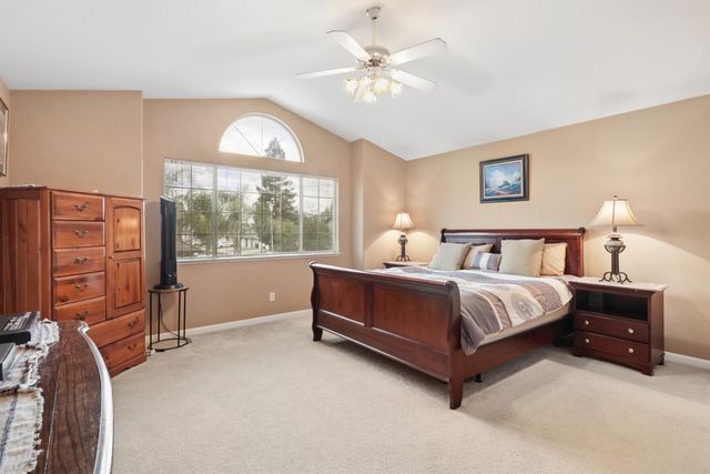 8824 Metalmark Ct, Elk Grove, CA 95624