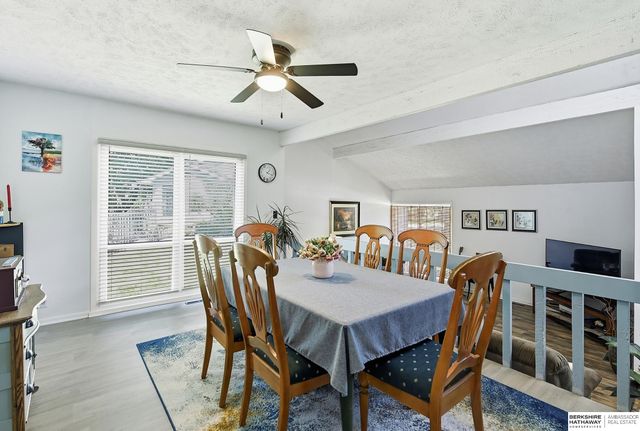 732 S 153rd Circle, Omaha, NE 68154