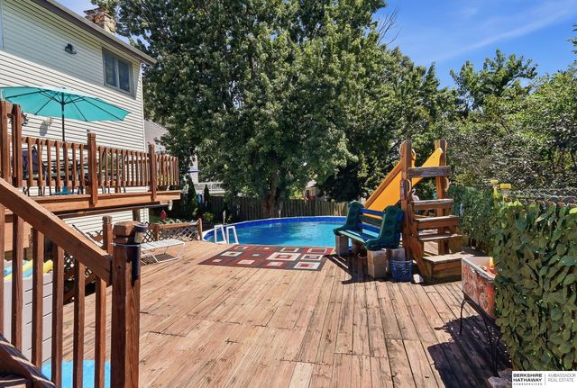 732 S 153rd Circle, Omaha, NE 68154