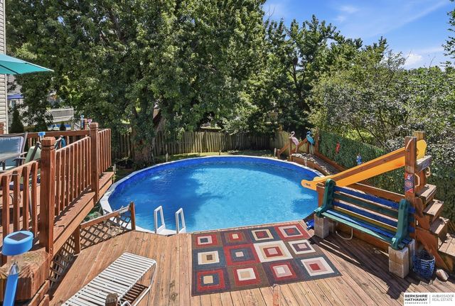 732 S 153rd Circle, Omaha, NE 68154