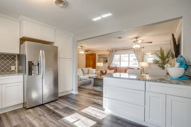 6917 Overhill Road, Fort Worth, TX 76116