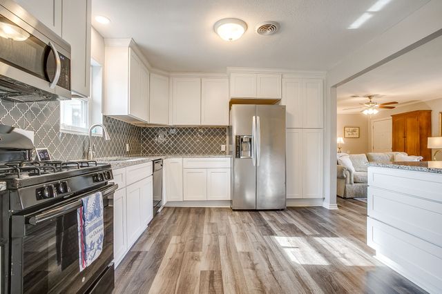 6917 Overhill Road, Fort Worth, TX 76116