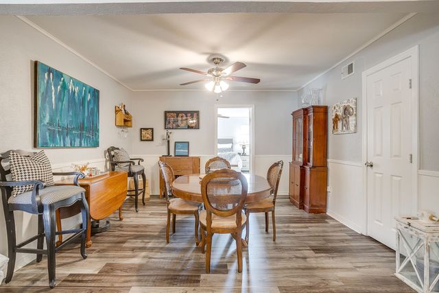 6917 Overhill Road, Fort Worth, TX 76116