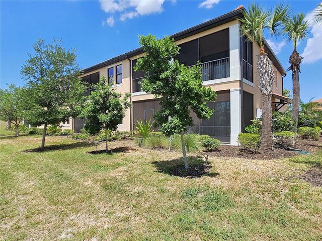 10027 CROOKED CREEK DRIVE 101, Venice, FL 34293
