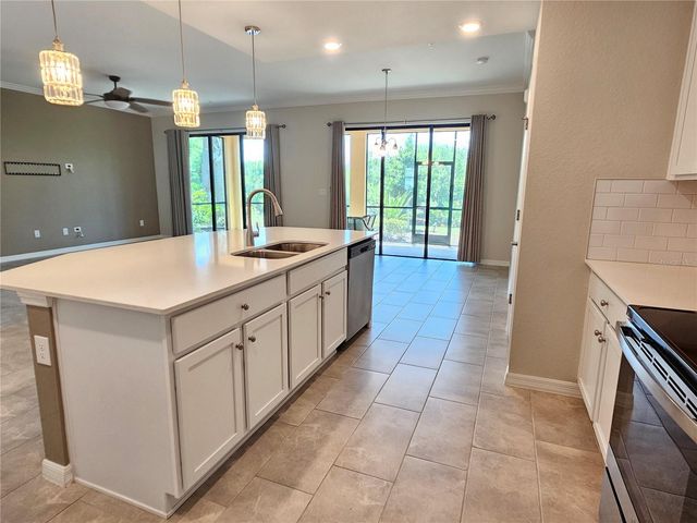 10027 CROOKED CREEK DRIVE 101, Venice, FL 34293