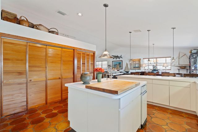 113 Villa Bella Drive, Plantation Key, FL 33036