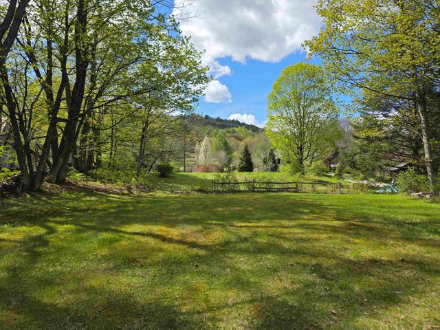 383 South Wardsboro Road, Newfane, VT 05345