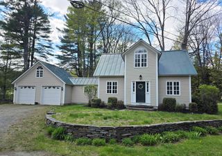 383 South Wardsboro Road, Newfane, VT 05345