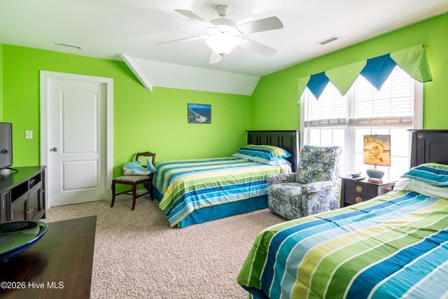 7037 7th Street, Holly Ridge, NC 28445