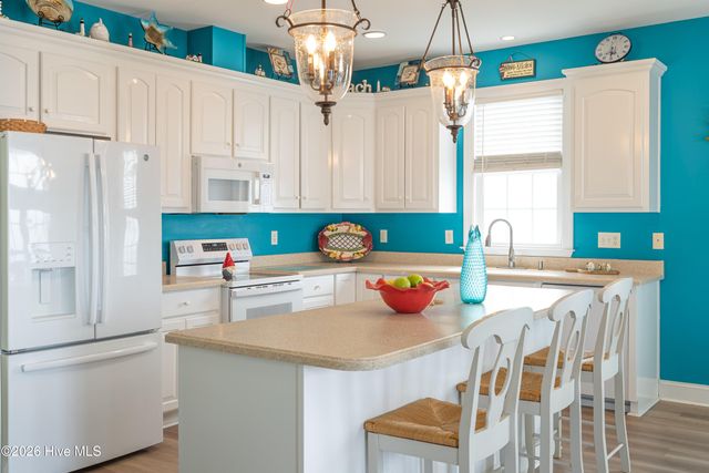 7037 7th Street, Holly Ridge, NC 28445