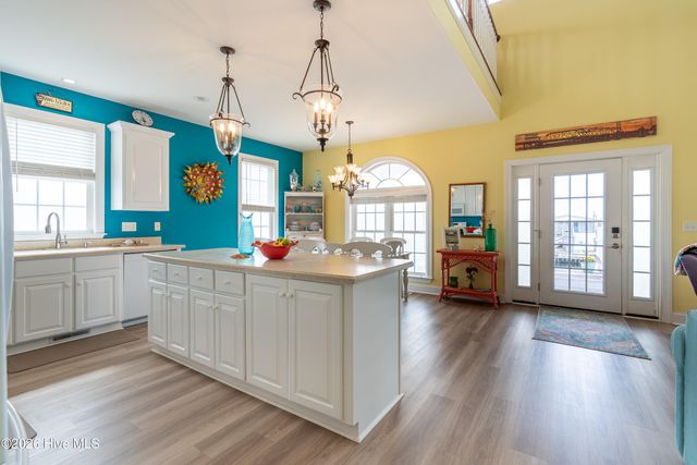 7037 7th Street, Holly Ridge, NC 28445