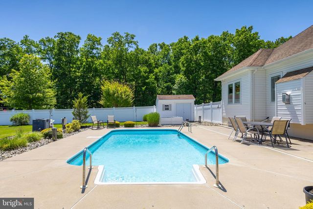 102 KARENLYNN DR, Franklinville, NJ 08322