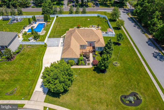 102 KARENLYNN DR, Franklinville, NJ 08322