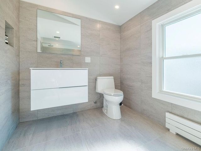 175 AKA 611 Maple Street, Greenport, NY 11944