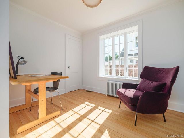 175 AKA 611 Maple Street, Greenport, NY 11944
