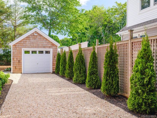175 AKA 611 Maple Street, Greenport, NY 11944