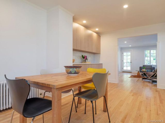 175 AKA 611 Maple Street, Greenport, NY 11944