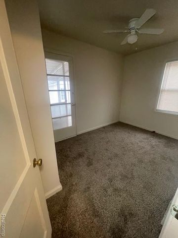 23784 Brittany Avenue, Eastpointe, MI 48021