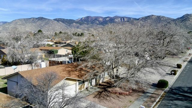 12805 Turquoise Avenue NE, Albuquerque, NM 87123