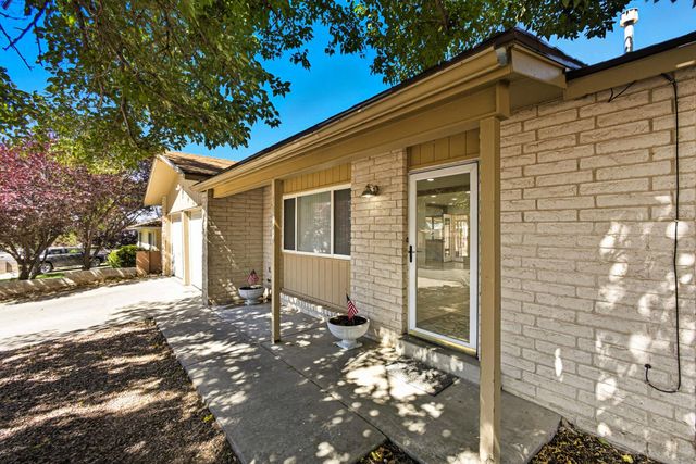 12805 Turquoise Avenue NE, Albuquerque, NM 87123