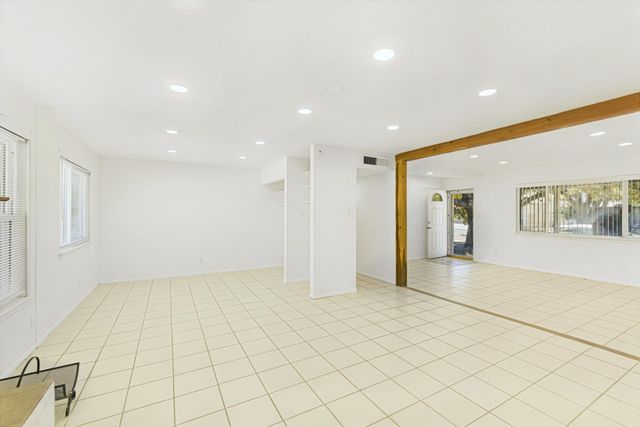 12805 Turquoise Avenue NE, Albuquerque, NM 87123