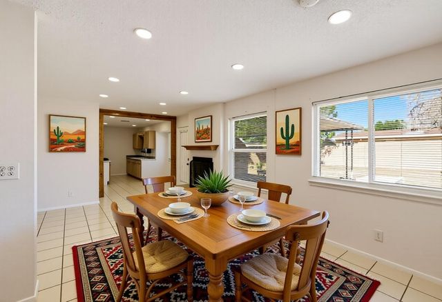 12805 Turquoise Avenue NE, Albuquerque, NM 87123