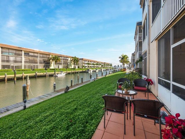 131 Doolen Court 104, North Palm Beach, FL 33408