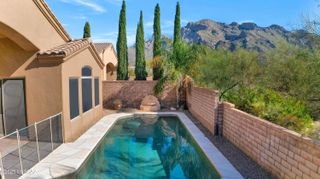 110 E Placita Roca De Oro, Oro Valley, AZ 85704