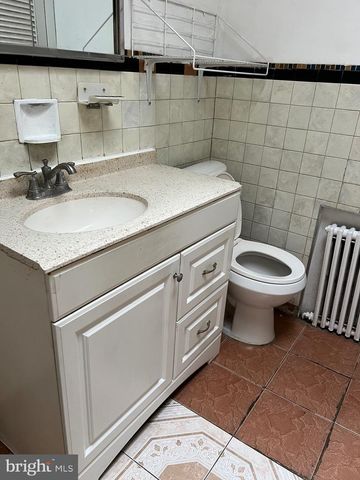 4941 N FRONT ST, Philadelphia, PA 19120