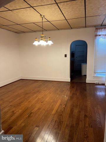 4941 N FRONT ST, Philadelphia, PA 19120