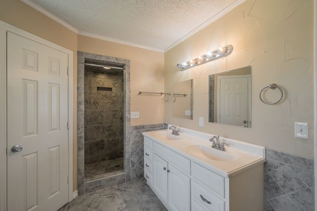 641 Park Lane, Highland Village, TX 75077