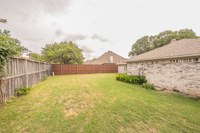 641 Park Lane, Highland Village, TX 75077