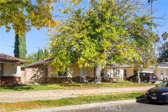 17419 Leadwell, Los Angeles, CA 91406