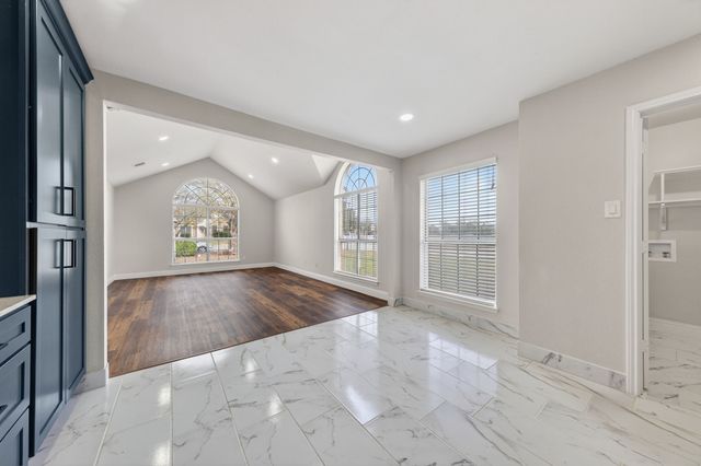 607 Rawlins Drive, Lancaster, TX 75146