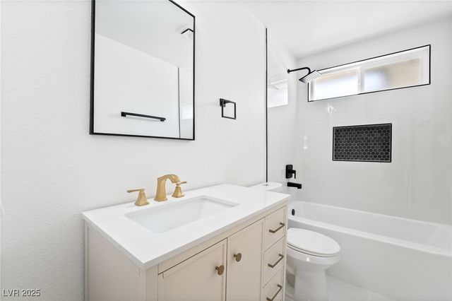 4312 Chrysalis Drive, Las Vegas, NV 89121