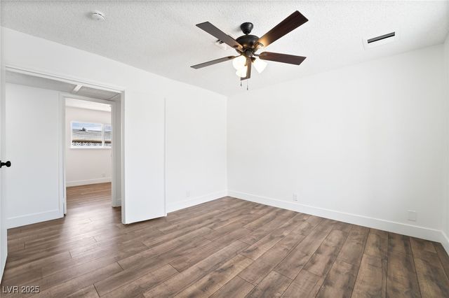 4312 Chrysalis Drive, Las Vegas, NV 89121